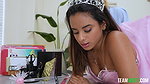 Isabella Jules & Laura Bentley – Teach Her To Be Nice