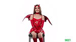 Juniper Ren – Sexy Teen In Devil Costume
