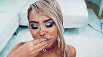 Luna Luxe – Intense Throat Fuck