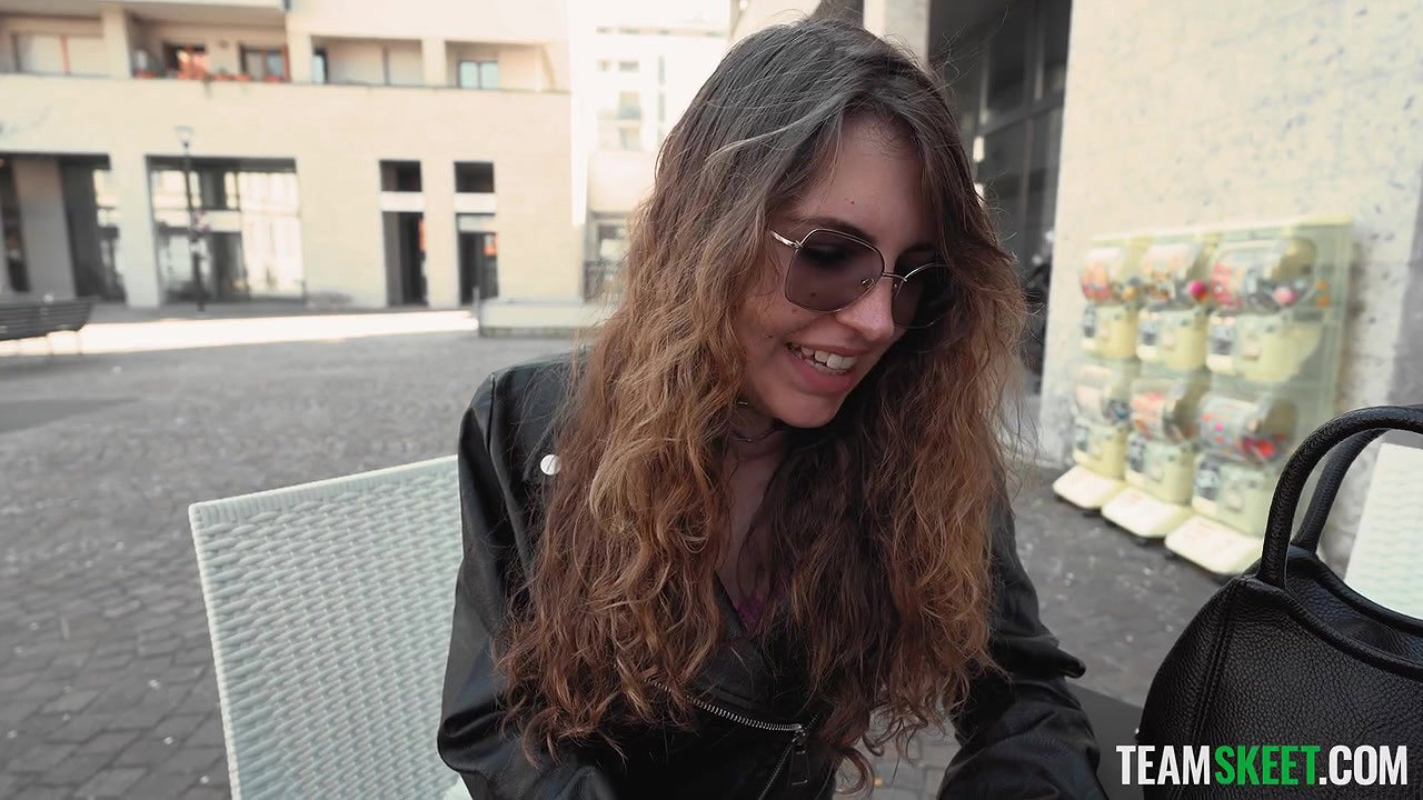 Miriam More – Italian Babe Riding Dick