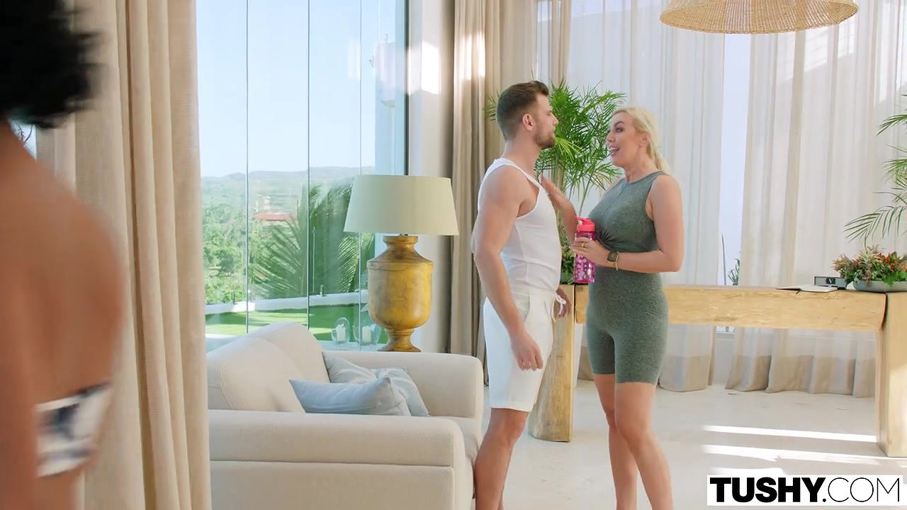 Sandra Lyd – Yoga Instructor Wants That Married Cock