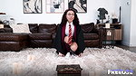 Satine Summers – Ghost Dick And Trimmed Twat