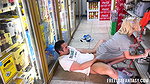 Emma Rosie & Rose Carter – Last Minute Shopping