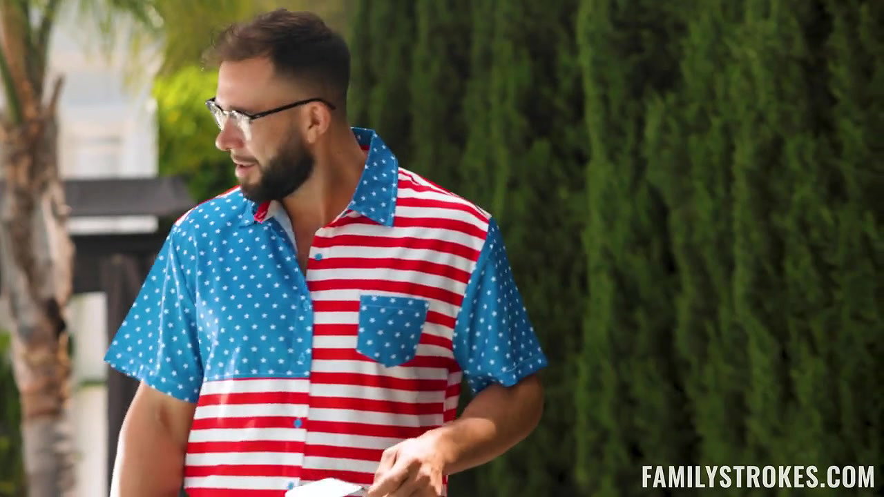 Hailey Rose – Family Independence Day