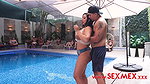 Kari Cachonda – Sex In The Pool