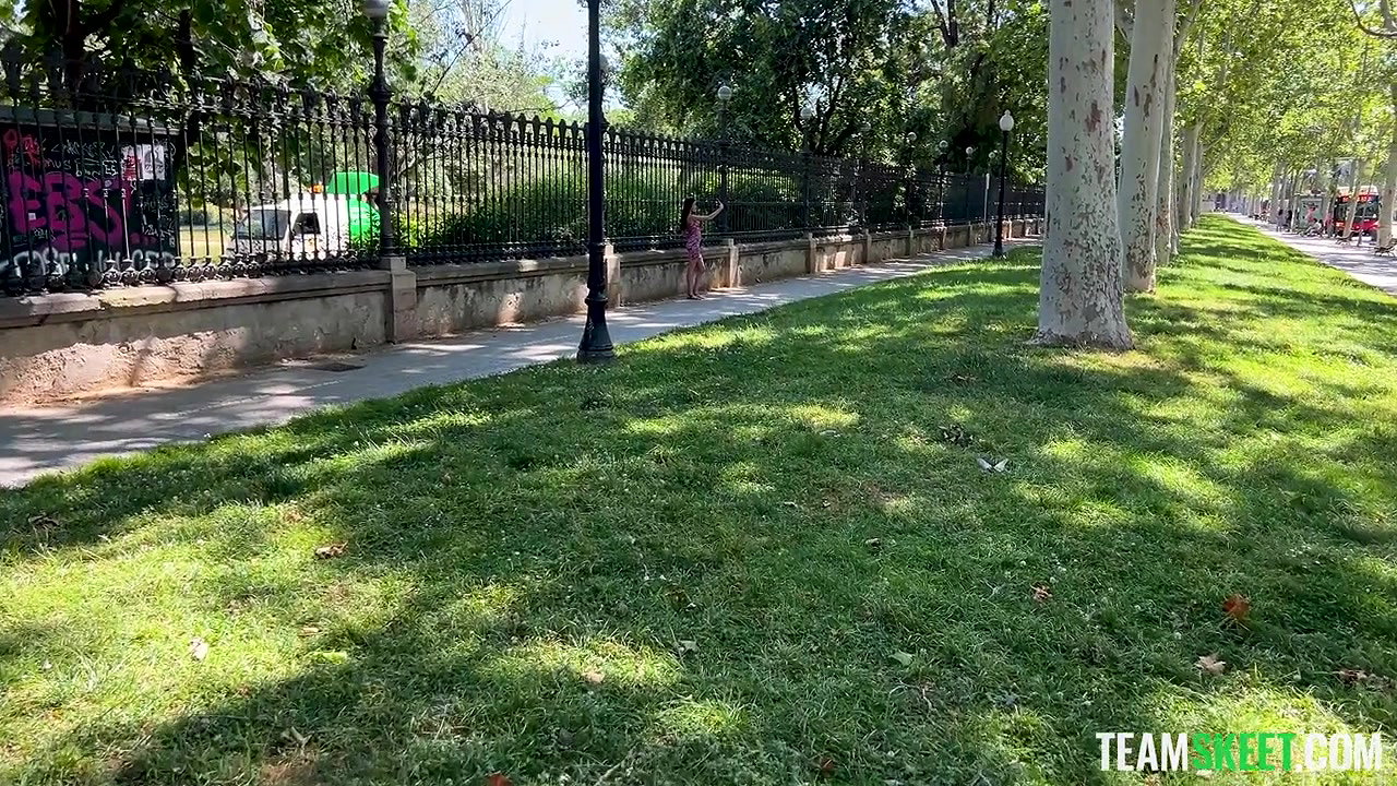 Macarena Lewis – The Girl From The Park