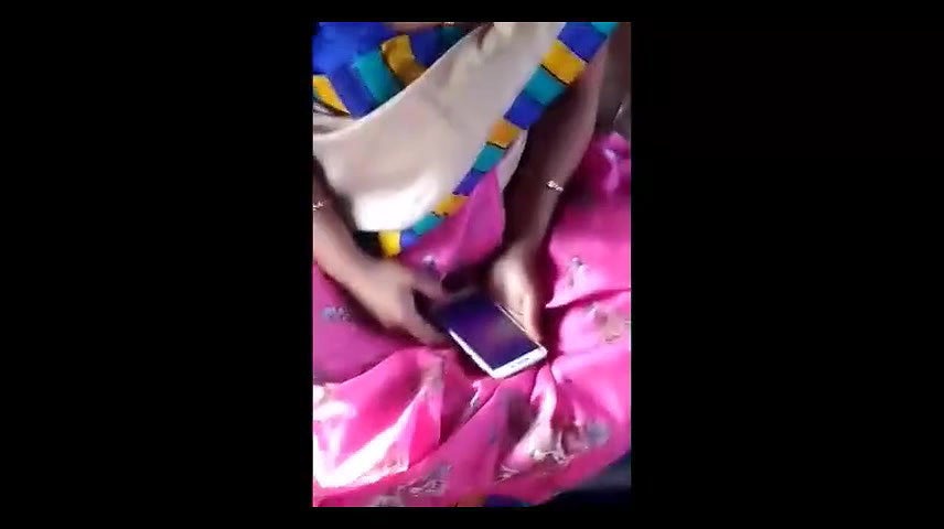 Desi bbw aunty in train