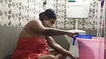Tamil Aunty Nandana On Cam Bathing For Money