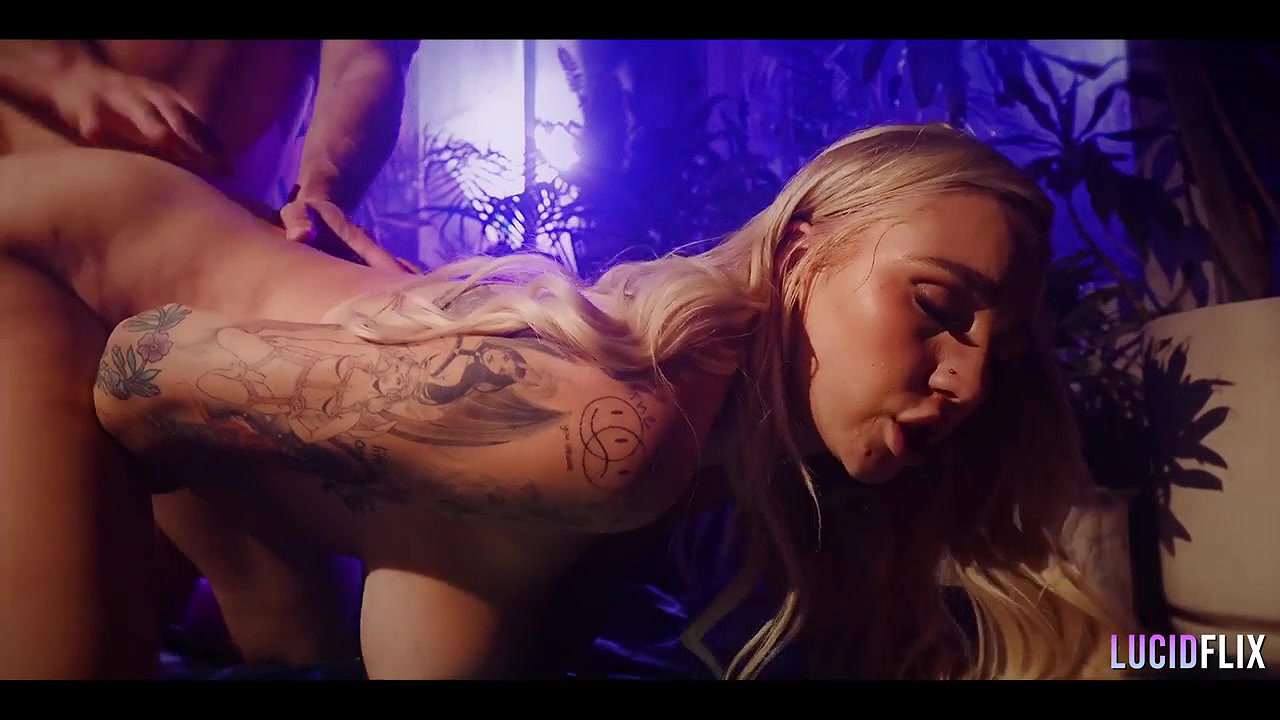 Kendra Sunderland – Nightshade