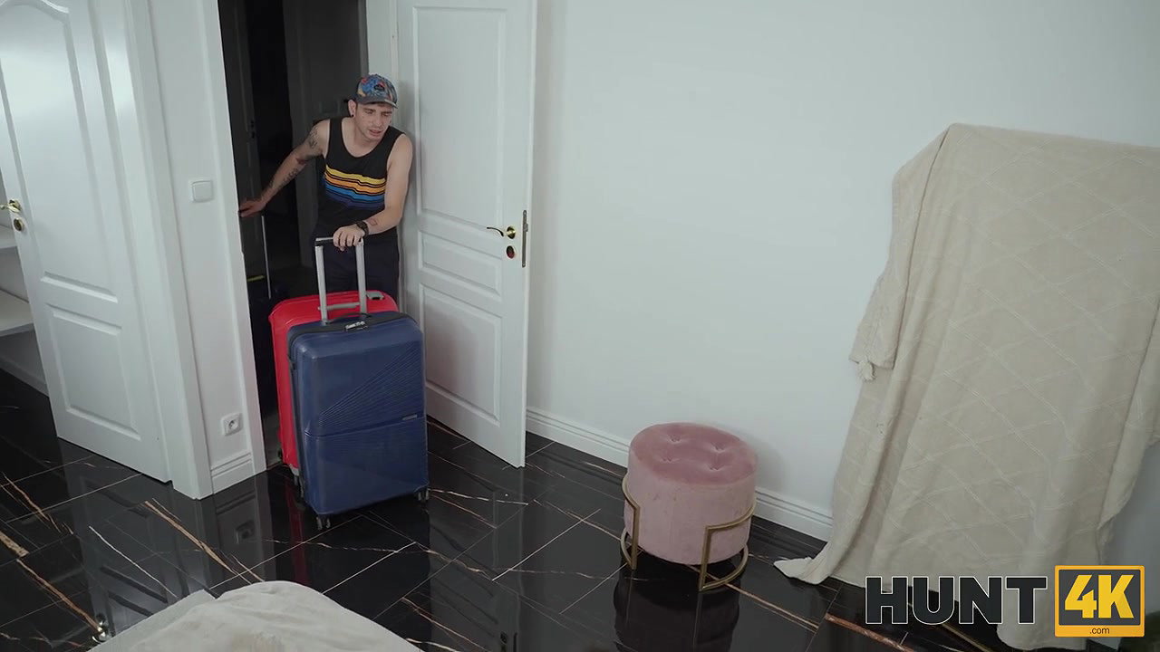 Lucy Mendez – She Wants Big Dick For Her Holes