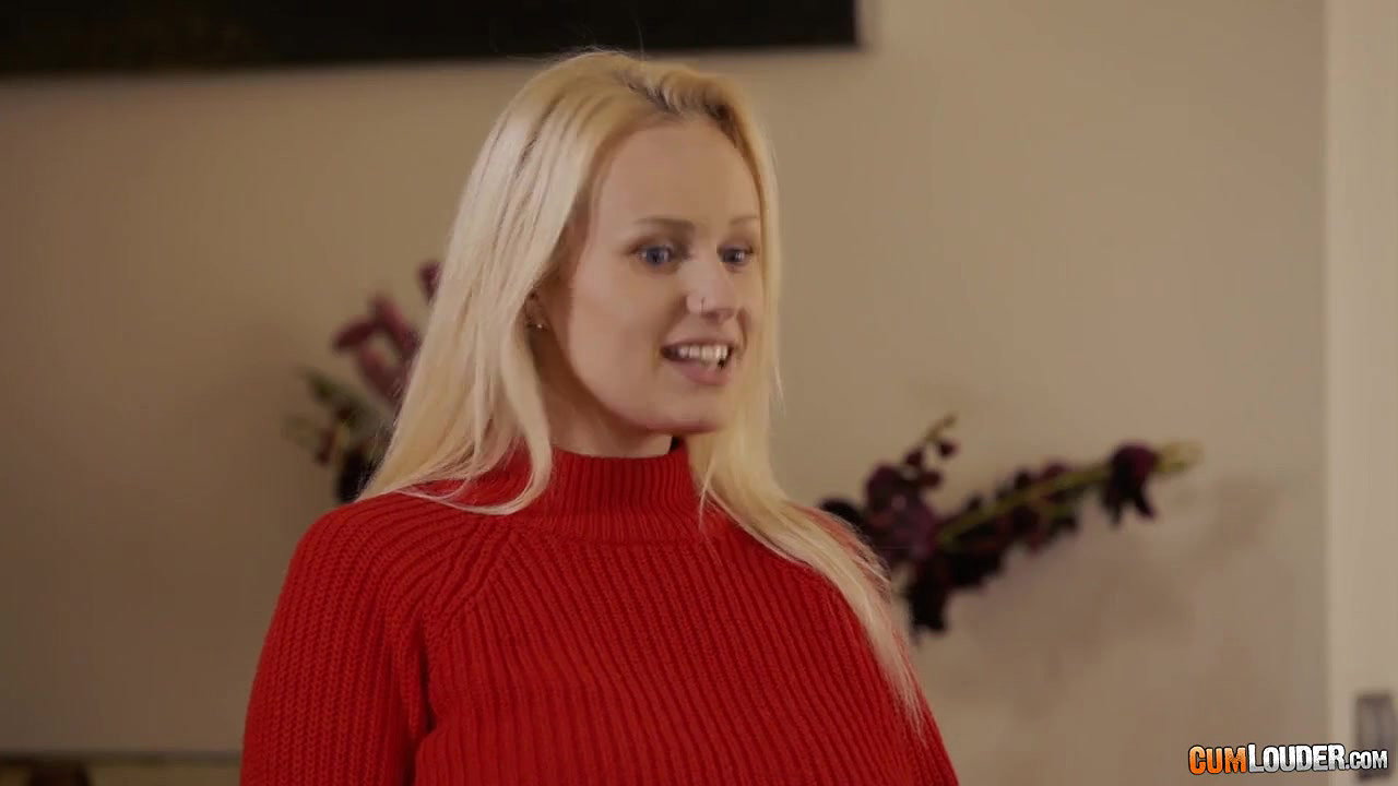 Angel Wicky – Sexy Couple Has Passionate Sex
