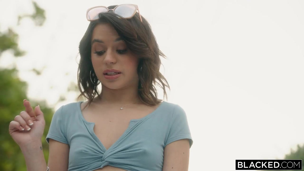 Aria Valencia – She Loves BBC