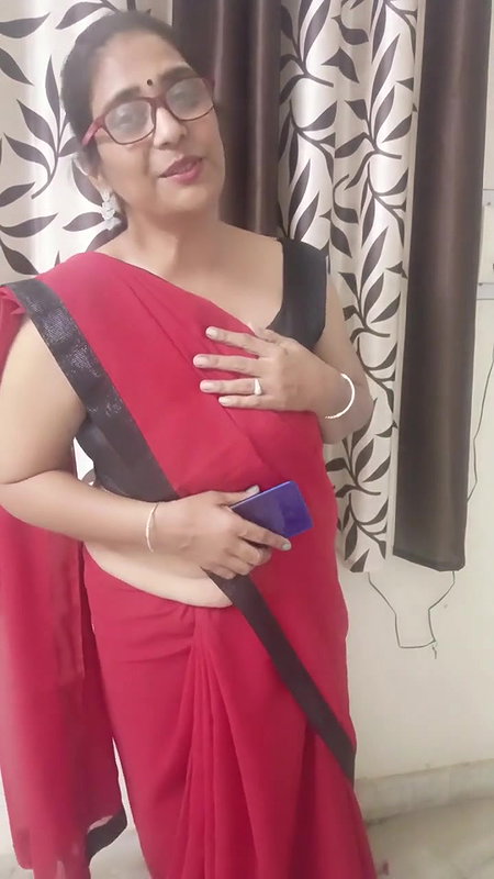 asa kya huaa ki jese mene ganaa shuru kiya log bhag khade huee jese koi toofan aa gya ho????