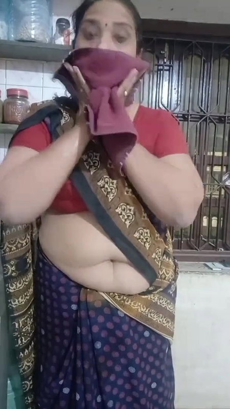 Pta mere sath Kya ho RHA he skin problem se kese chutkara pae Ghar pr h.