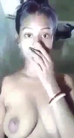 Desi girl bathroom show