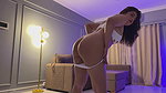 Chloiedecker  Evequinn 17 insert butt plug in ass hole