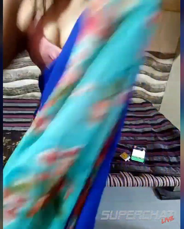 MirchiGirl  FitNcuTe (2) Private show spreading both holes