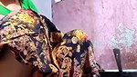 Village bhabi show ber nice boobs on live