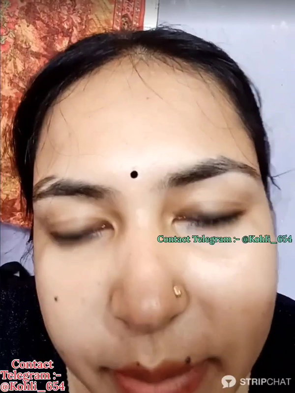 Sanu_07 Private show face show and spreading both holes pussy hole ass hole1