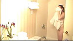 GYM SLUT GIVES HANDJOB IN PUBLIC BATHROOM_9b904a33