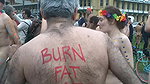 Gode en public et branlette des voyeurs_47cac307
