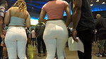 A random guy gaves me his cock for risky outdoor blowjob in public_b5fe484b