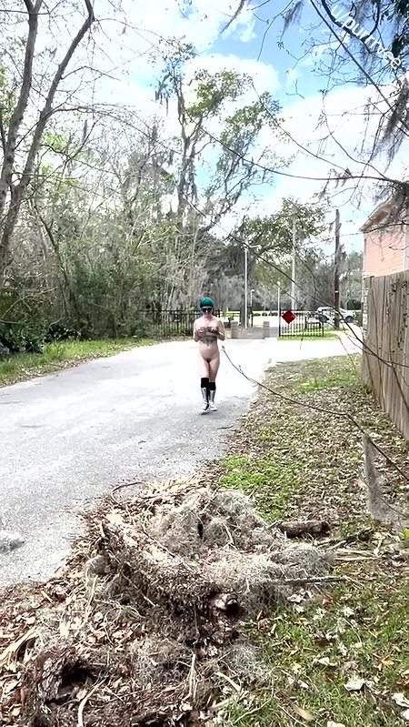Publicsex euro jizzed on after sucking_ee4d1ad8