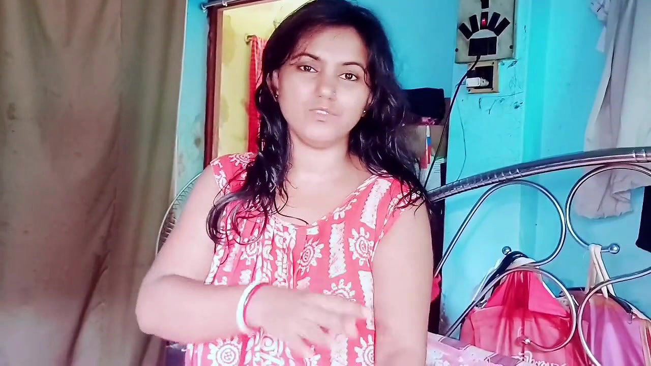 18 Year Old Girl Nude In Bathroom & Fingering Creampie Pusssy