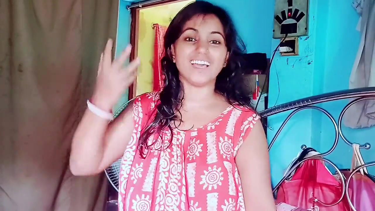 18 Year Old Girl Nude In Bathroom & Fingering Creampie Pusssy