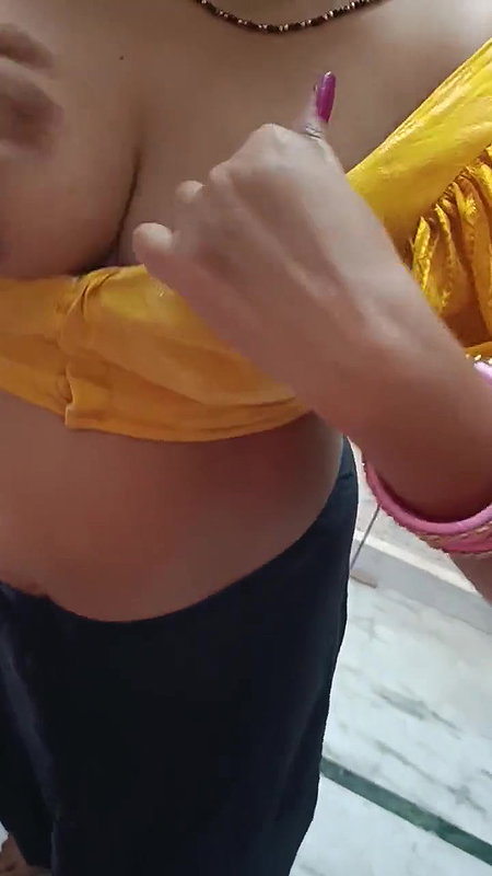 Beautiful telugu teacher hot romance in saree fucking pussy voice