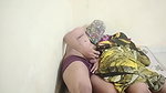 Bhabhi soo rahi the dever aaka sex kea babhi ko laga pati hai