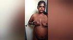 Boss Ne Bhabhi Ko Pramotion dene Ke Bahane Bulaya Apne Room Me Hardcore Sex