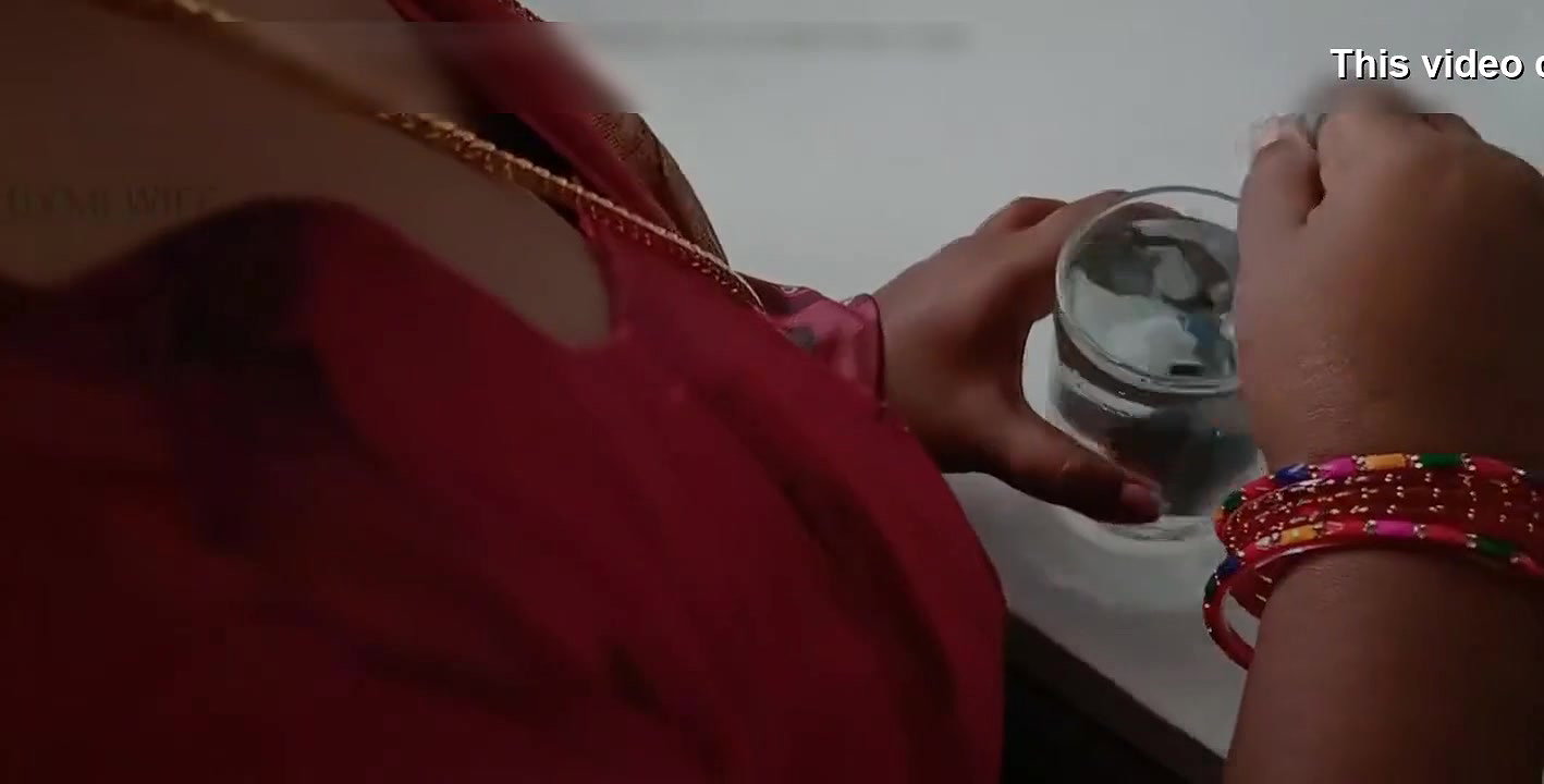 Fucking Brother-in-law with Tablet – Saree Sex -1