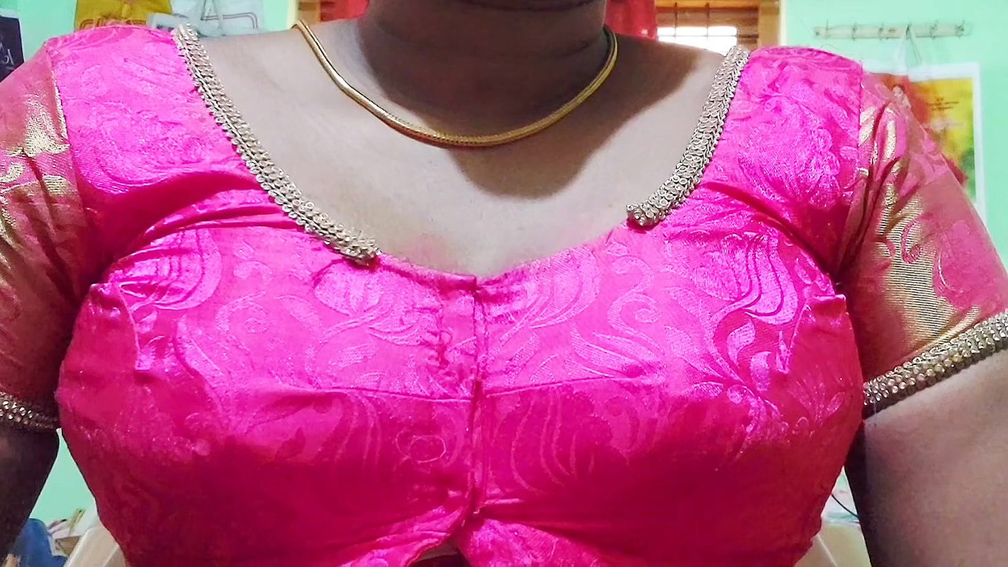 I want to sex to my Indian stepmom