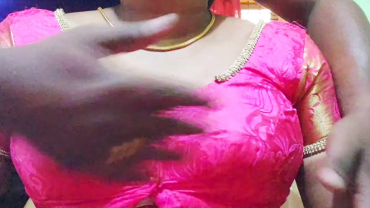 I want to sex to my Indian stepmom