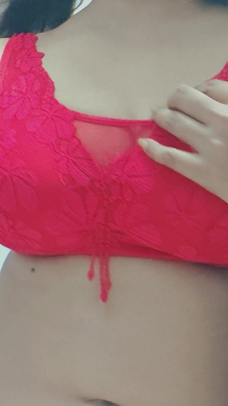 Usa sex video nice breasts red bra