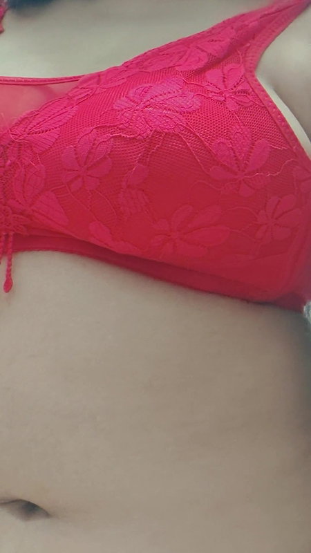 Usa sex video nice breasts red bra