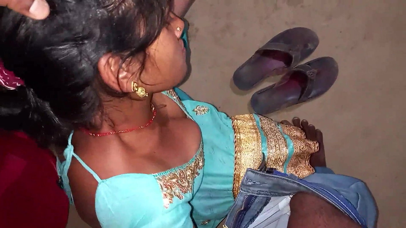 Hot indian Bhabhi Doggystyle Fuck By Neighbor