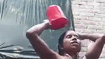 Desi Girl Shows Boobs and Pussy 