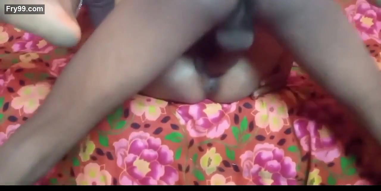 devar ne sexy bhabhi ko tang uthakar choda.