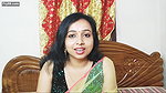Sumi Hot bengali vlogger Hot live video showing cleaavage