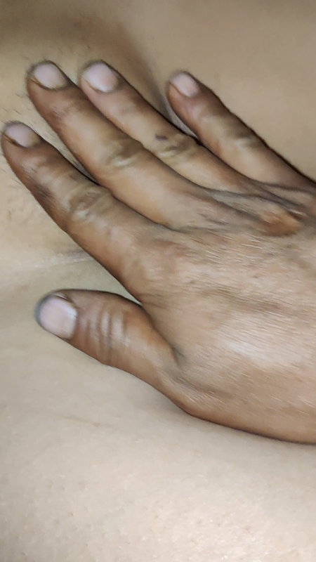 Boobs massas karkey choda hu Riya ji ko.