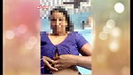 Desi bhabhi video call mein uski boyfriend ko boobs dikhayi enjoy kardi he.