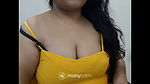 HORNY DESI GIRL DOES STRIP SHOW.. ON WEBCAM.