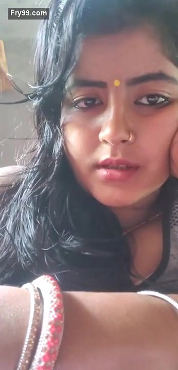 Shobha ji Hot Bhabhi private tango live video call