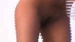 At the beach my stepmother shaves her pussy to put on a bikini and shows off_16c411c6