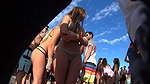 beach peeing_8d788a38