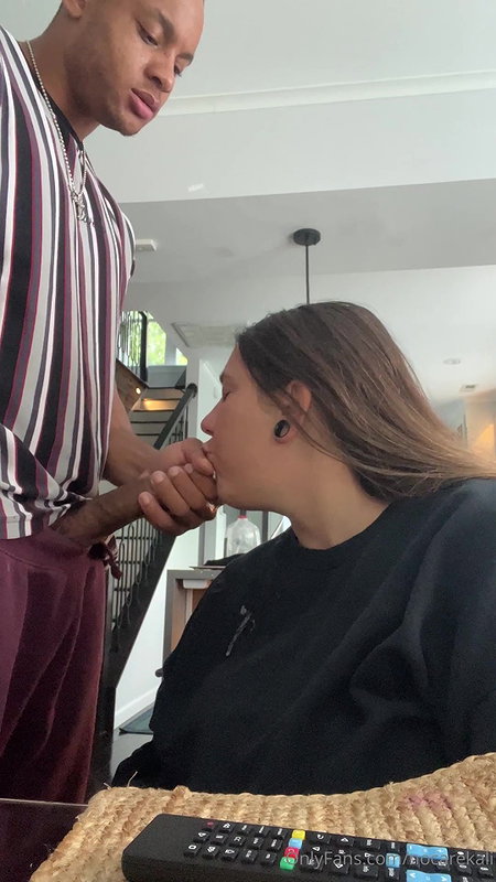 BBW Deserves to Cum_f96de75f