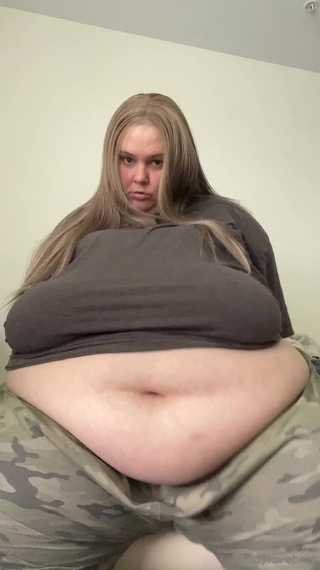 White bbw amateur with great boobs_d48a8fc4
