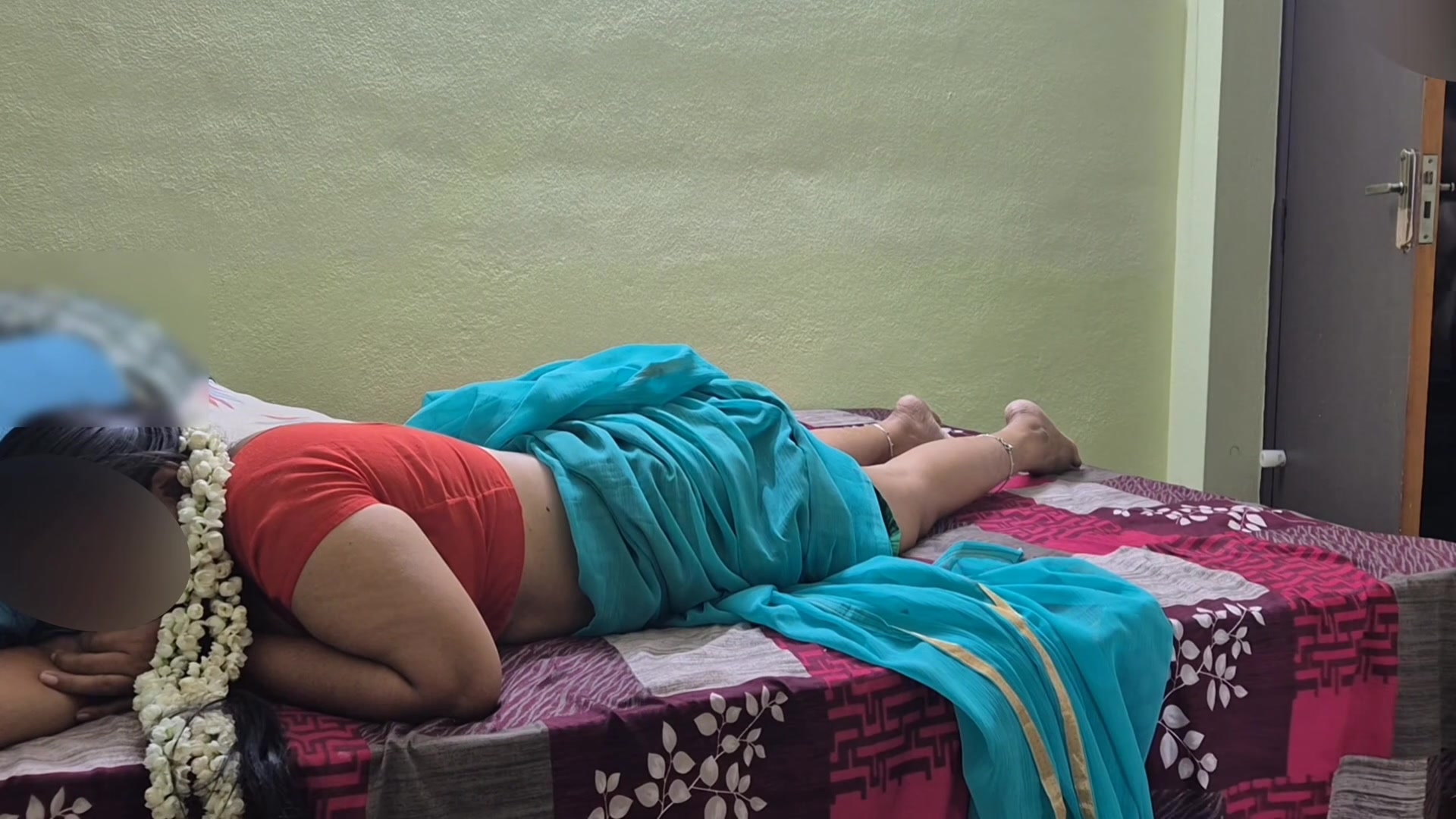 Frame 10